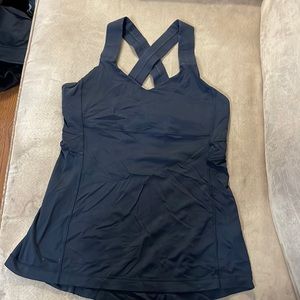 Lululemon Women’s Tank Top. Size 4
